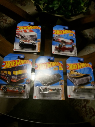 5 new Hot Wheels