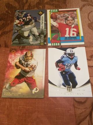 4 FOOTBALL CARDS