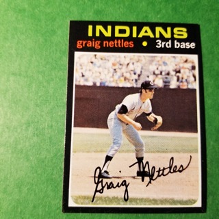 1971 Topps Vintage Baseball Card # 324 - GRAIG NETTLES - INDIANS - NRMT/MT