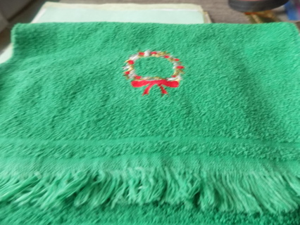 Christmas hand towel green with embroidery wreath, fringes