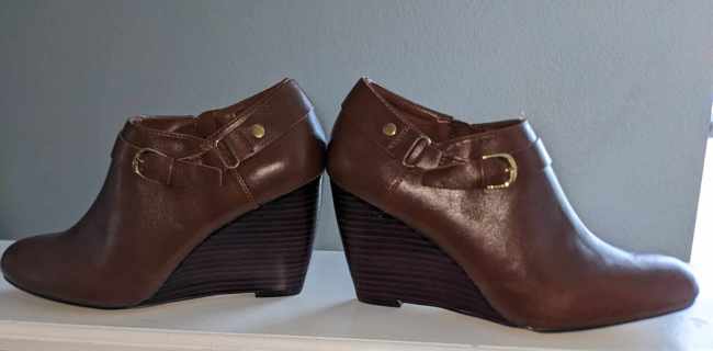 BOOTIE WEDGES BROWN - SIZE 7 - NEW - FREE SHPG :D
