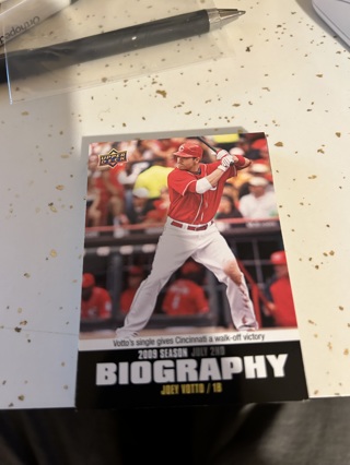 2010 upper deck biography joey votto