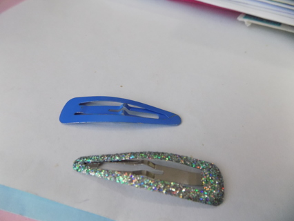 Set of 2 metal hair clips 1 royal blue 1 metallic sparkly