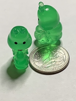 GREEN CATERPILLARS~#7~SET OF 2 CATERPILLARS~GLOW IN THE DARK~FREE SHIPPING!