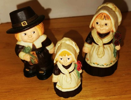 Ceramic set of Pilgrim family salt & pepper shakers - 3 1/4" tall