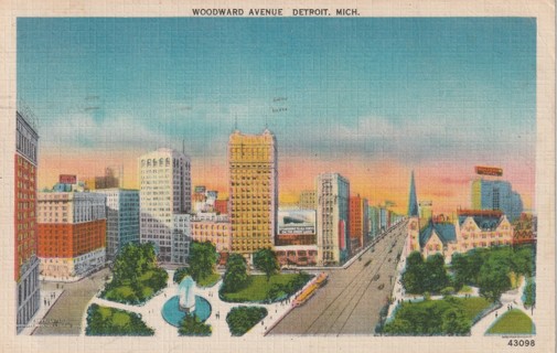 Vintage Used Postcard: L: 1952 Woodward Ave, Detroit, MI