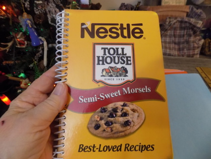 Nestles Toll House Semi sweet morsels best loved receipes Spiral bound page book