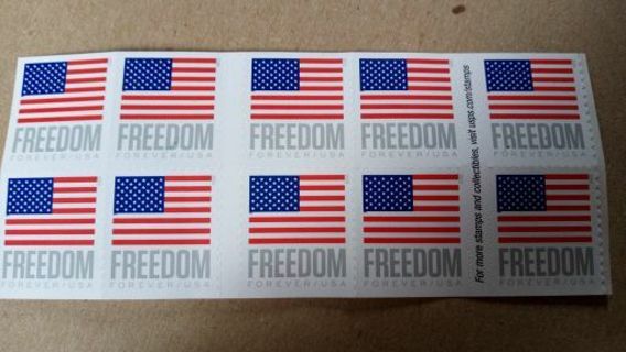 10- FOREVER US POSTAGE STAMPS... FREEDOM