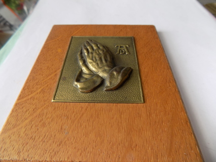 Vintage Germany wood wall plaque with Praying Hands in 3 D   5 x 4