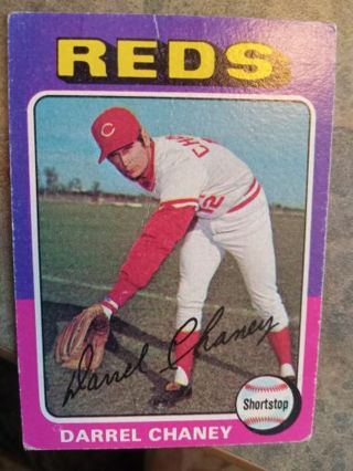 1975 TOPPS DARREL CHANEY CINCINNATI REDS BASEBALL CARD# 581