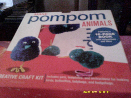 animal pompom maker