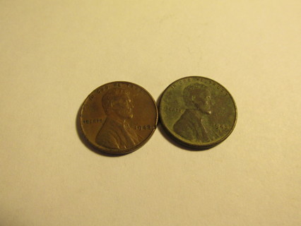 2 1945 US Wheat Pennies