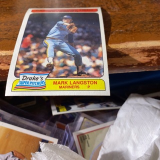 1985 topps drake’s super pitchers mark Langston baseball card 