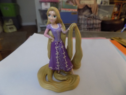 Disney's 3 1/2 inch Rapunzel/Tangled princess wearing lilac, purple dress hand on  hip