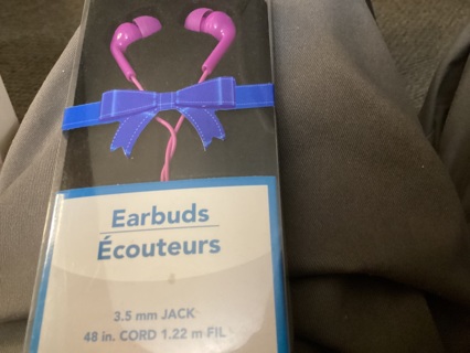 EARBUDS