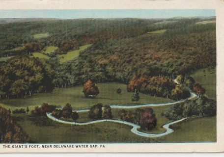 Vintage Unused Postcard: a: The Giant's Foot, Near Delaware Water Gap