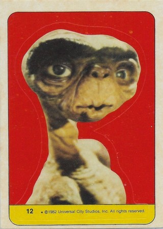 1982 Topps E.T. Stickers #12 E.T. image, bigger with just red background