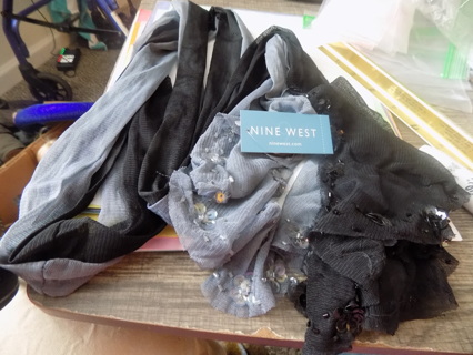NWT Nine West scarf black and silver with bead, sequins 
