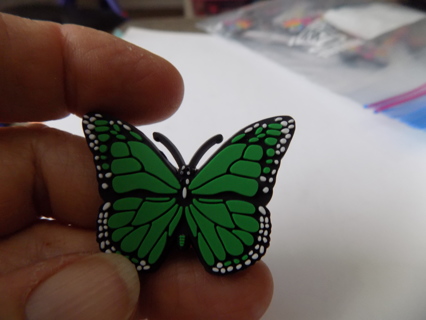 Croc Charm green buttefly