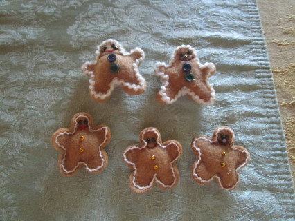 5 little gingerbread men