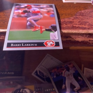 1992 leaf series one Barry Larkin baseball card 