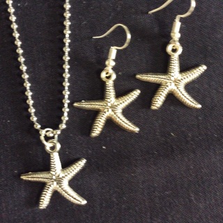 Star Fish Jewelry Set .