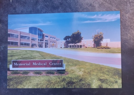 Memorial Medical Center Postcard 