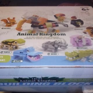 Think Christmas-12 In 1 Animal Kingdom Building Blocks