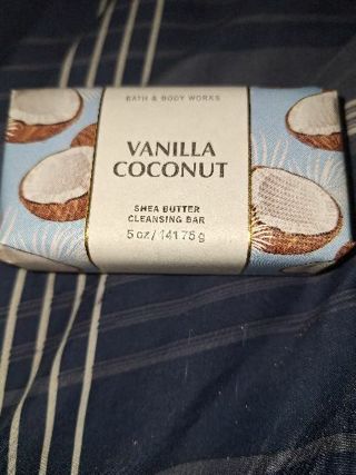 BBW Vanilla Coconut cleansing bar