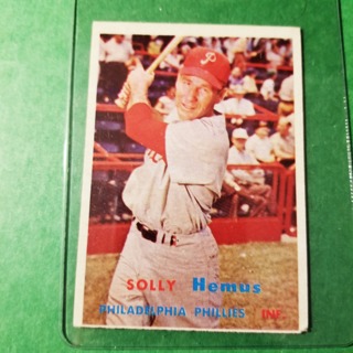 1957 - TOPPS BASEBALL - CARD NO. 231 - MILT BOLLING - RED SOX