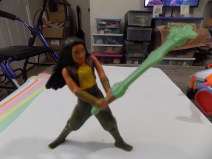 2021 McDonalds toy Disney's Raya and the last dragon holds green sword