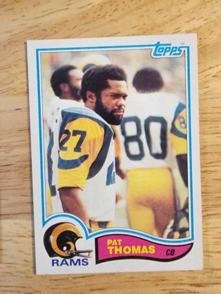 82 Topps Pat Thomas #374