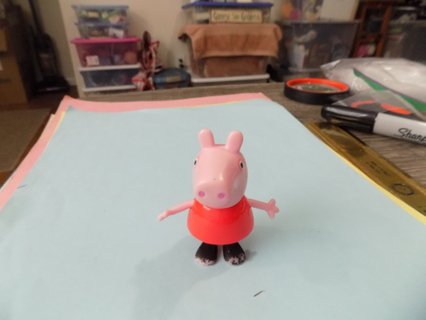 Peppa Pig in red dress and black shoes 2 1/2 inch poseable