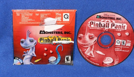 DISNEY PIXAR PINBALL PANIC  PC GAME