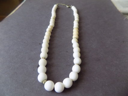 Necklace white and tan marbled beads