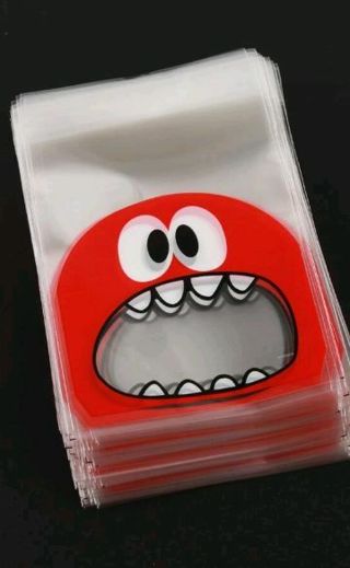 ↗️⭕(3) RED MONSTER FACE CELLO BAGS!!⭕