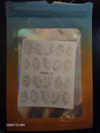 Shells nail sheet