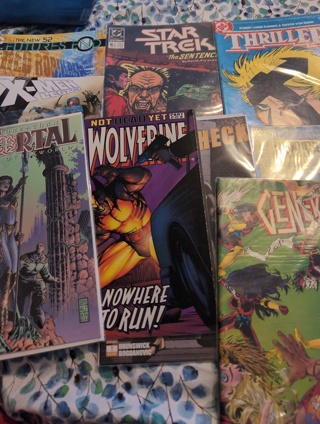 9 graphic novels dc marvel thriller etc