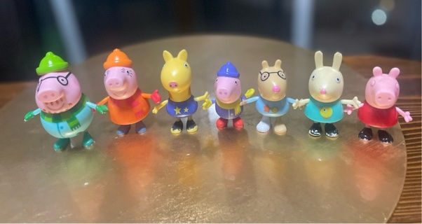 7 Peppa Pig Figures 