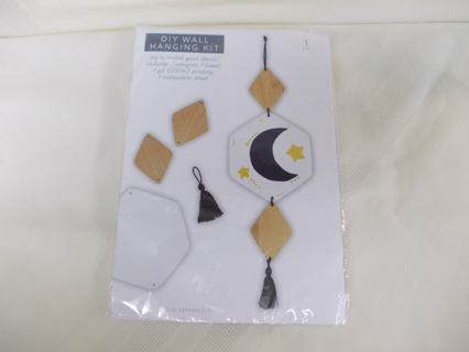 DIY Wall Hanging Kit NEW in Package