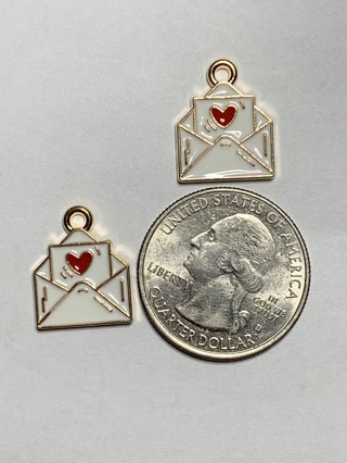 ♥♥VALENTINE’S DAY CHARM~#17~FREE SHIPPING♥♥