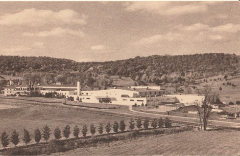 Vintage Unused Postcard: b&w: The OBM Country Club, Endicott, NY