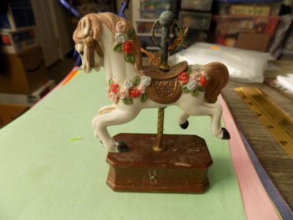 Ceramic 4 1/2 tall carousel horse on wooden base