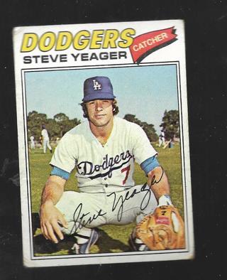 1977 TOPPS STEVE YEAGER #105