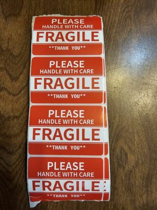 12 Fragile stickers