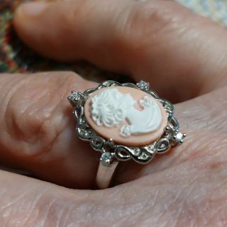 Sterling silver cameo ring size 7, retails $70