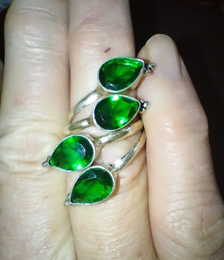 RING VINTAGE STERLING SILVER SIZE 8 BUT ADJUSTABLE FROM 6-9 OR LARGER GREEN QUARTZ FANTASTIC 7 DAY