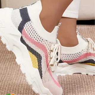 Women’s Breathable Mesh Sneakers .size 8