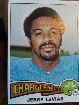 1975 TOPPS JERRY LEVIAS SAN DIEGO CHARGERS FOOTBALL CARD# 181