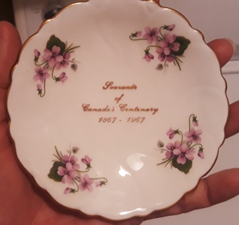 Vintage Collectible Plate from Canada